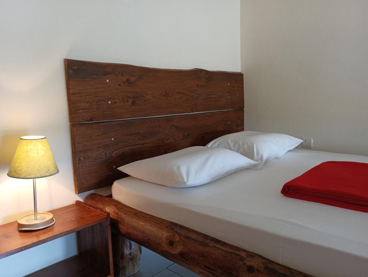 أجيا روميلي Pachnes Bed And Breakfast المظهر الخارجي الصورة